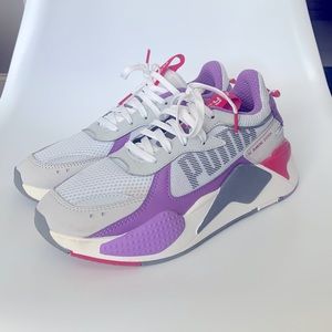 NWOT PUMA Purple and Pink Sneakers